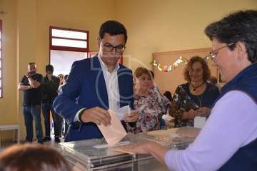 Jornada electoral del 28-A en Telde (fOTO ta)